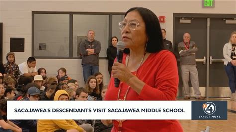 Descendant of Sacajawea teaches local students the。